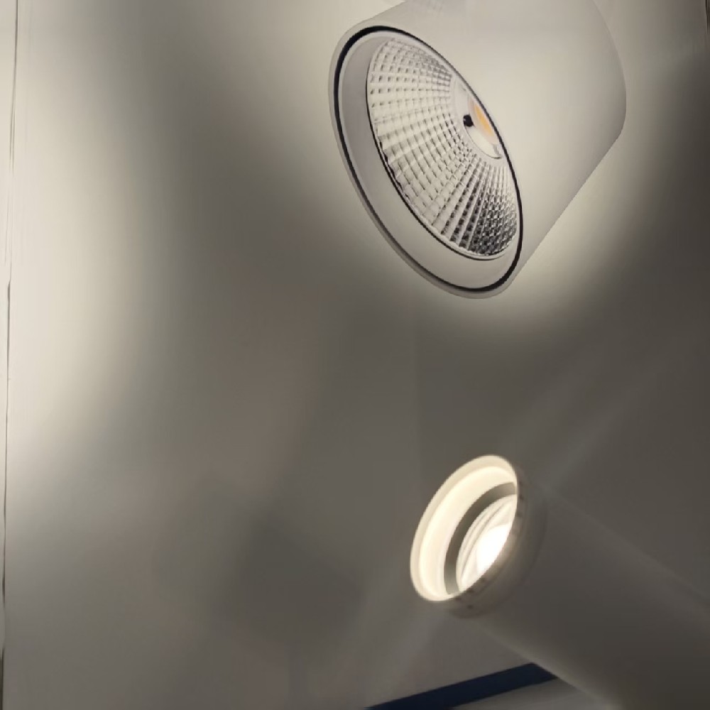 Versatile Multi-functional Track Lights for Commercial Use