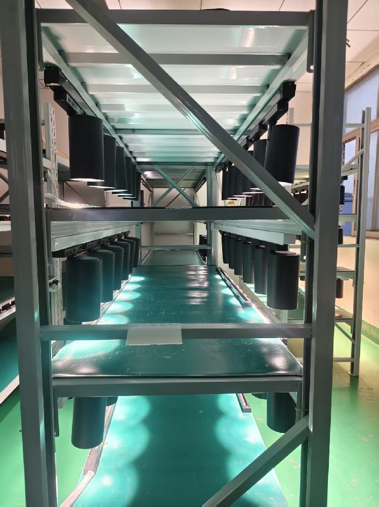 Mastering Lighting Flexibility: Pust Lighting’s 3CCT Triac Dimmable Track Light Guide